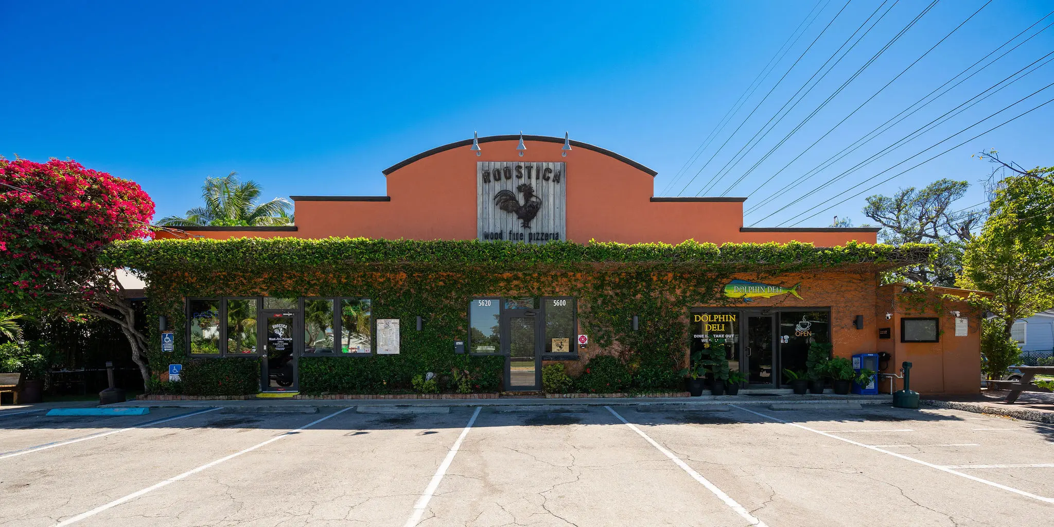 Roostica Wood-Fire Pizzeria exterior